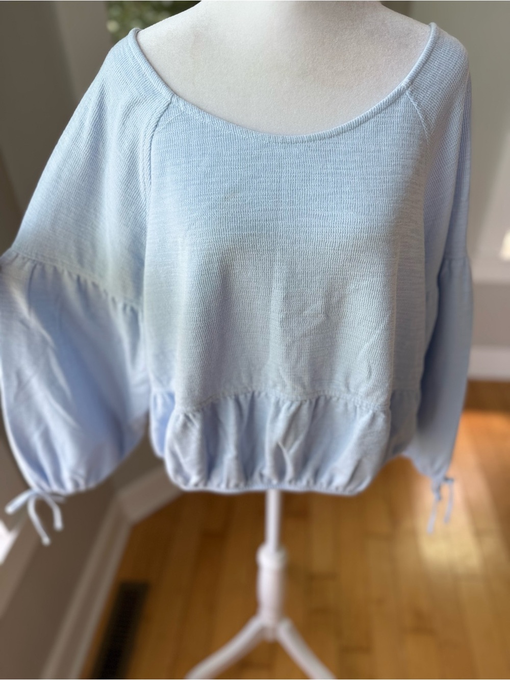 Aerie Light Baby Blue Scoop Neck Balloon Sleeve Sweatshirt Sz Large